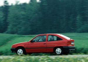 Opel Kadett GLS 3-Door 1984 года
